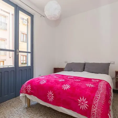 Apartamento Charming Tower House In The Historic Center *