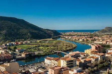 Apartamento Charming Tower House In The Historic Center *